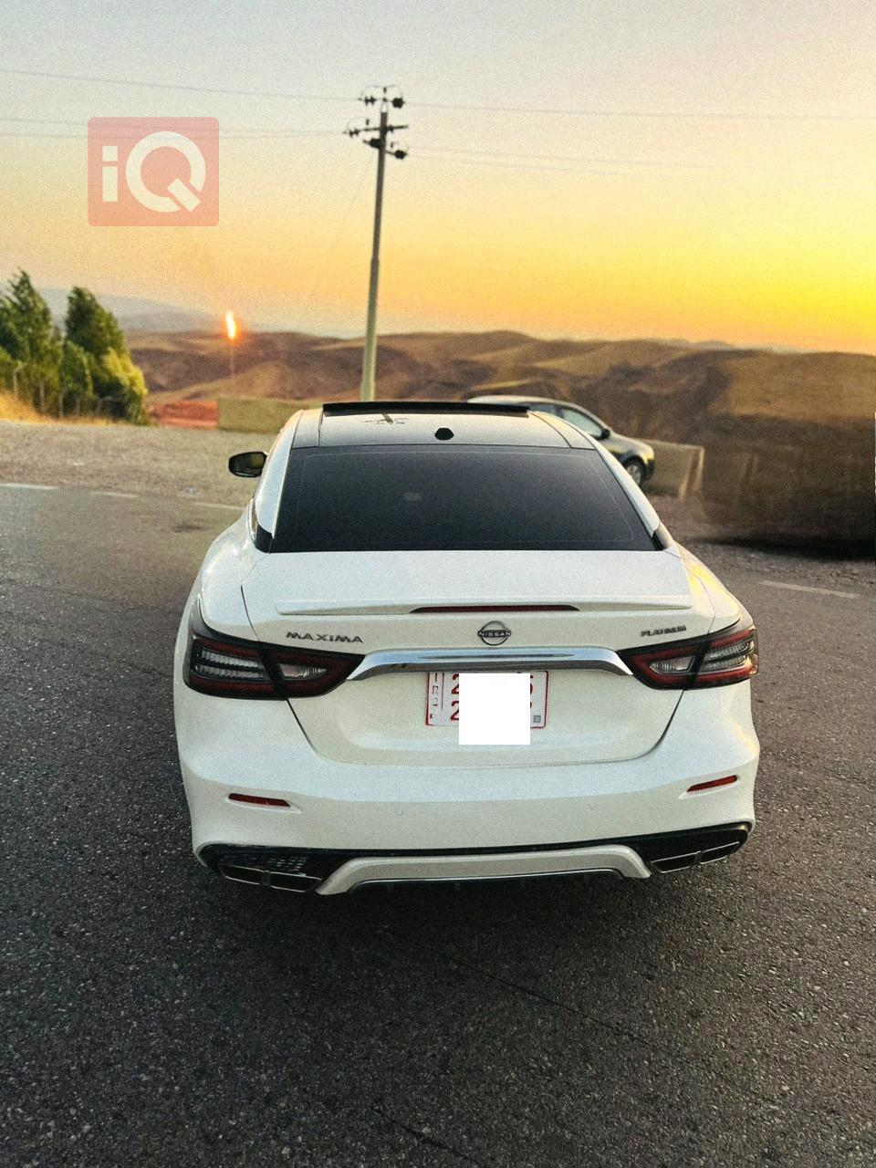Nissan Maxima